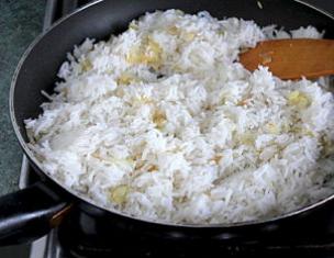 Рис с зеленым горошком: Вкусный гарнир к мясу