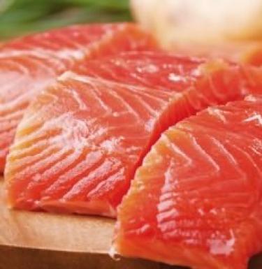 What are the benefits of lightly salted salmon fish for a woman’s body? Using salmon in the fight against excess weight