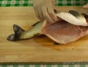 Hur man lagar hee från fisk i koreanskt recept med foto