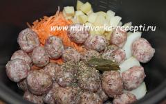 Step-by-step recipe for making soup with meatballs in a slow cooker Potato soup with meatballs in a slow cooker